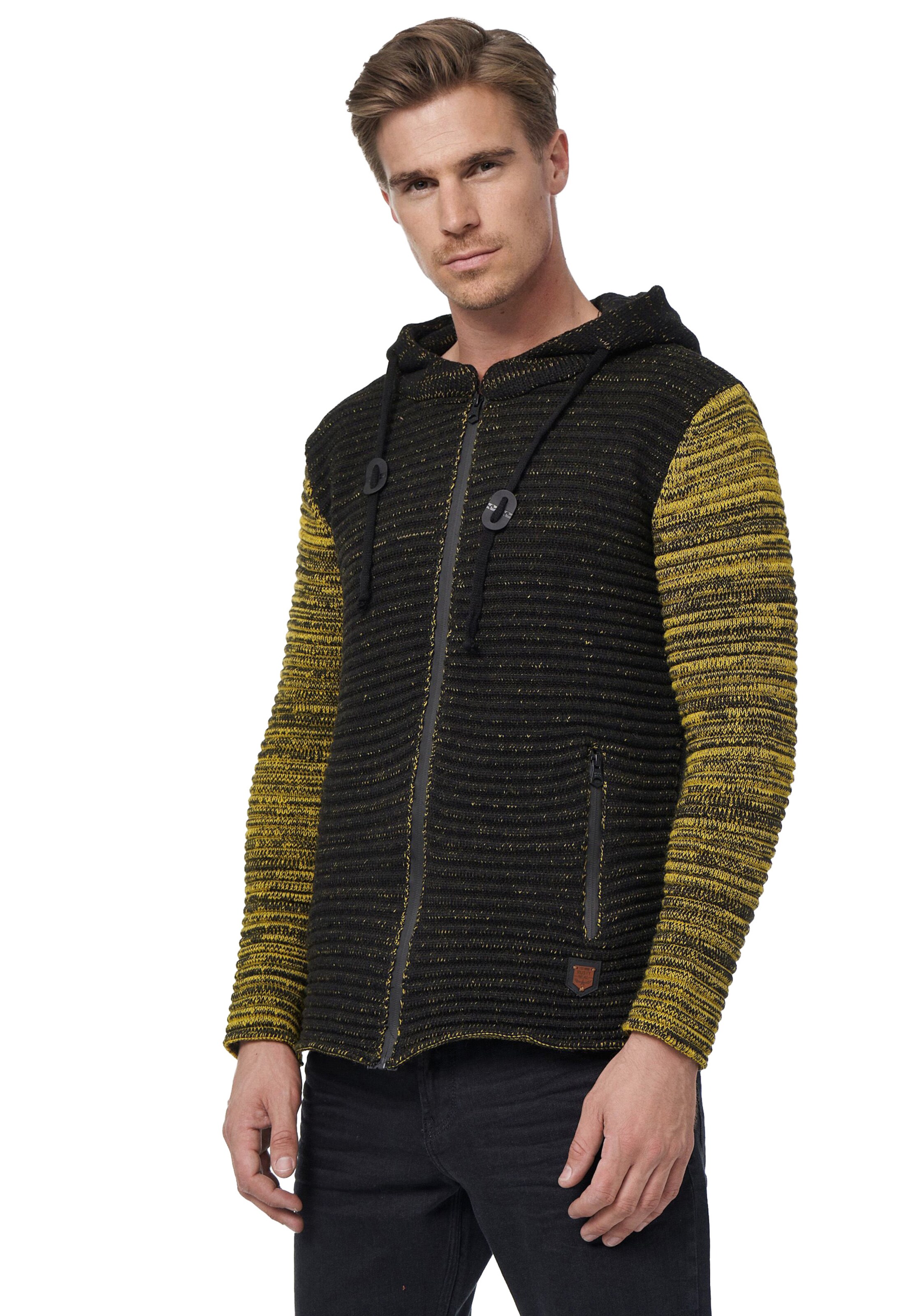 Rusty Neal Strickjacke in Schwarz: Vorderseite