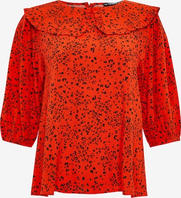 Threadbare Blouse 'Humbug' in Red: front