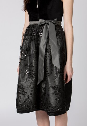 STOCKERPOINT Dirndl 'Esta' in Black: front
