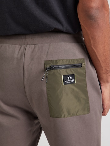 La Martina - Slimfit Pantalón en marrón