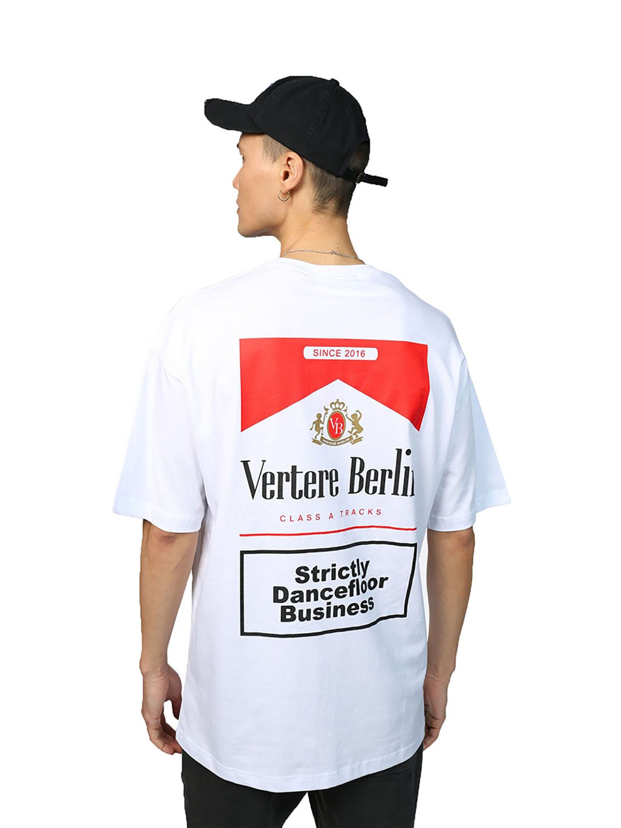 Vertere Berlin Shirt 'Cig' in Black