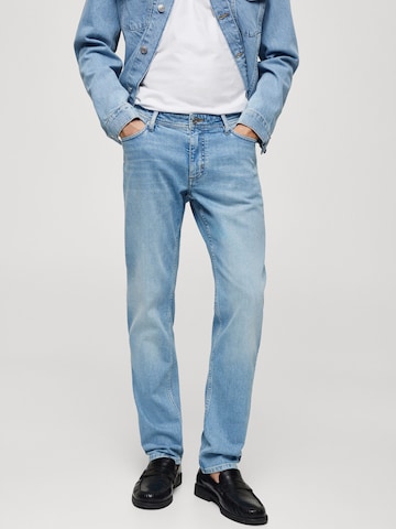 MANGO MAN Regular Jeans 'JANL' in Blauw: voorkant