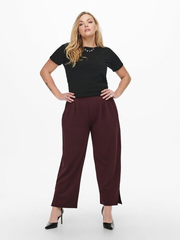 Wide leg Pantaloni cutați 'Betty' de la ONLY Carmakoma pe roșu