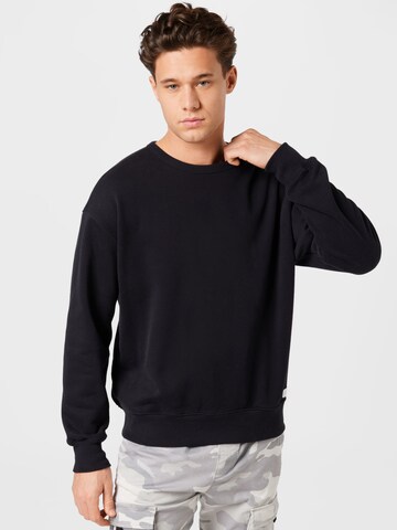 HOLLISTER Sweatshirt in Black: front