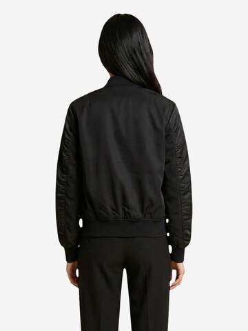 Veste d’hiver 'LAURIE 26SBLDC01218' Blauer. en noir