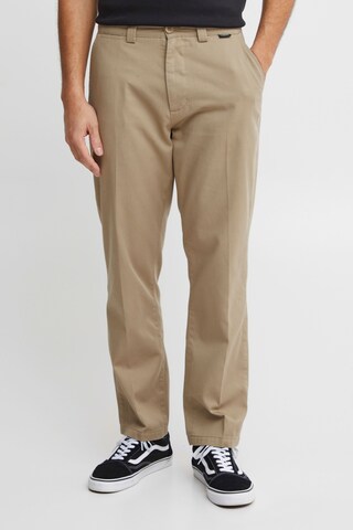 11 Project - regular Pantalón chino 'Arnold' en beige: frente