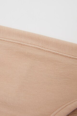 INTIMISSIMI Thong in Beige