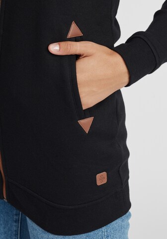 Oxmo Zip-Up Hoodie 'Vicky' in Black