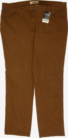 BRAX Jeans in 37-38 in Brown: front