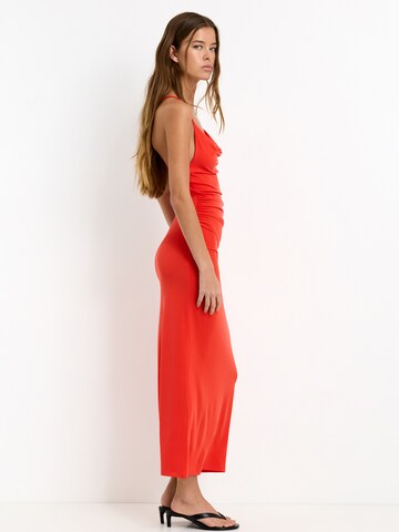 Abito estivo di Pull&Bear in arancione