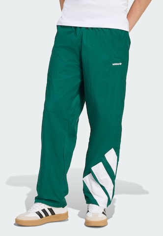 ADIDAS ORIGINALS Regular Hose 'Adicolor' in Grün: Vorderseite