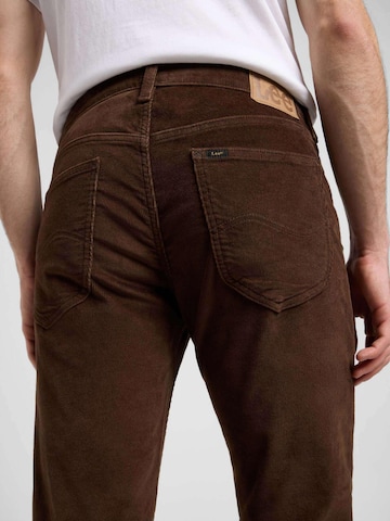 Lee Regular Hose 'Daren'‌ in Braun