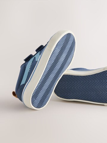 Baskets Next en bleu