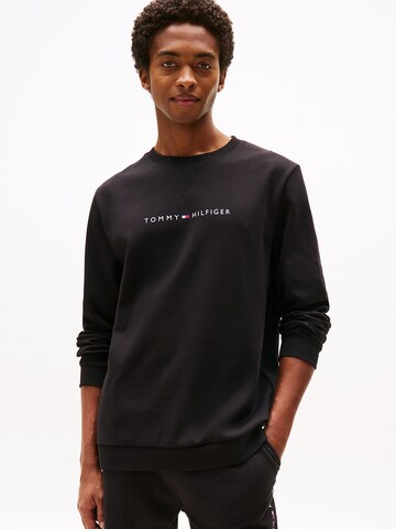 TOMMY HILFIGER Sweatshirt in Black: front
