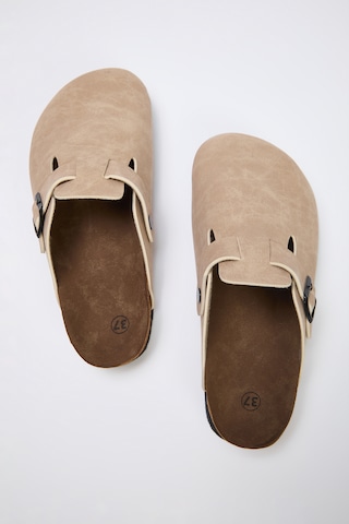 Trendyol - Zapatos abiertos en beige