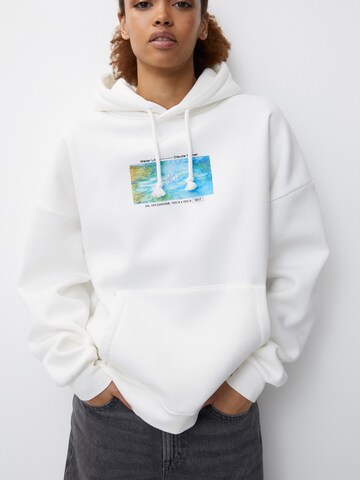 Pull&Bear Sweatshirt in White