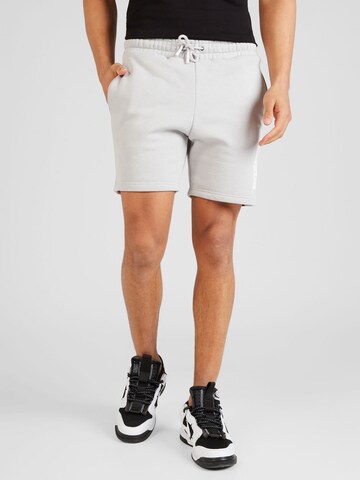 ALPHA INDUSTRIES Regular Shorts in Grau: predná strana