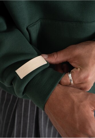 Prohibited Sweatshirt 'Legacy' in Groen