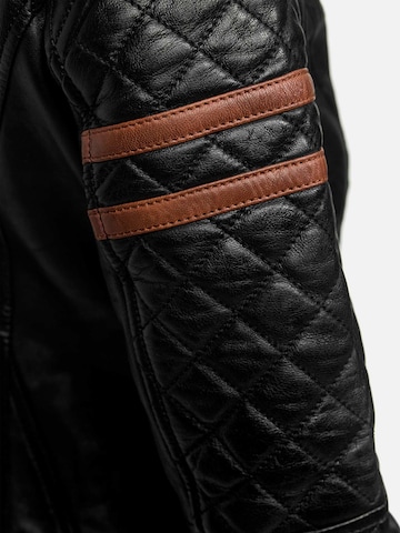 Tazzio Übergangsjacke 'F513'‌‌‌‌‌‌‌‌‌ in Schwarz
