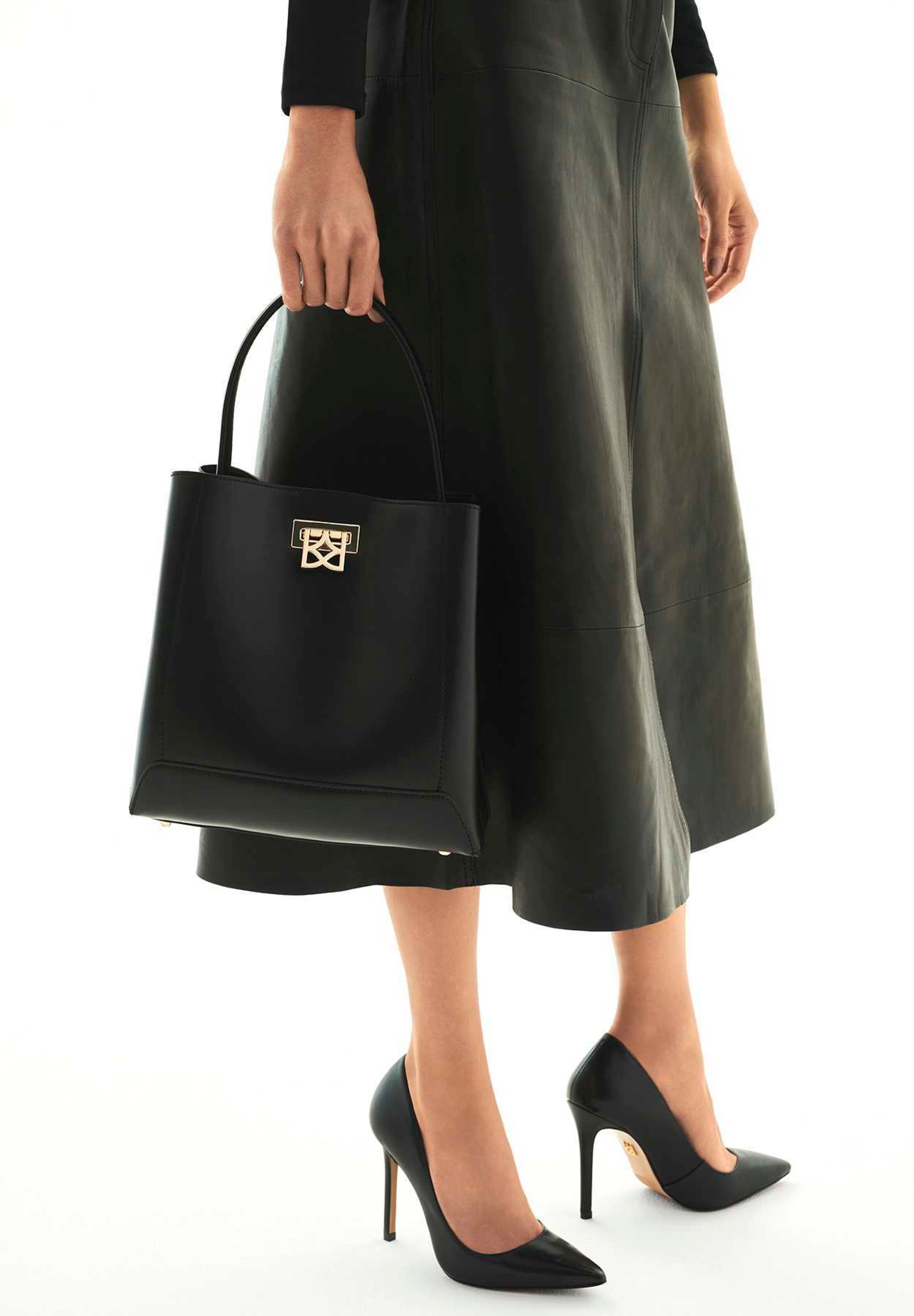 Kazar Körömcipők - fekete