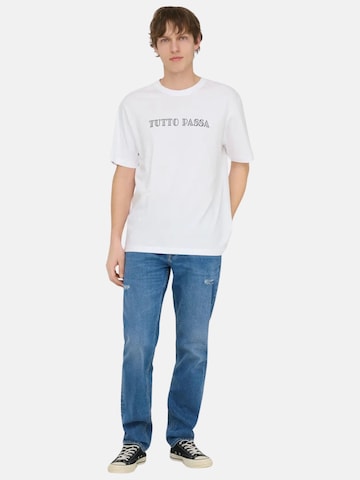 Only & Sons Shirt 'ONLY & SONS ONSALEX PASSA RLX SS TEE T-SHIRT' in White