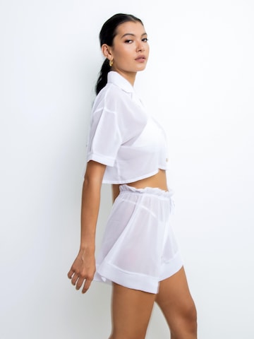 La Michaux Shirt 'QUINN' in Weiß