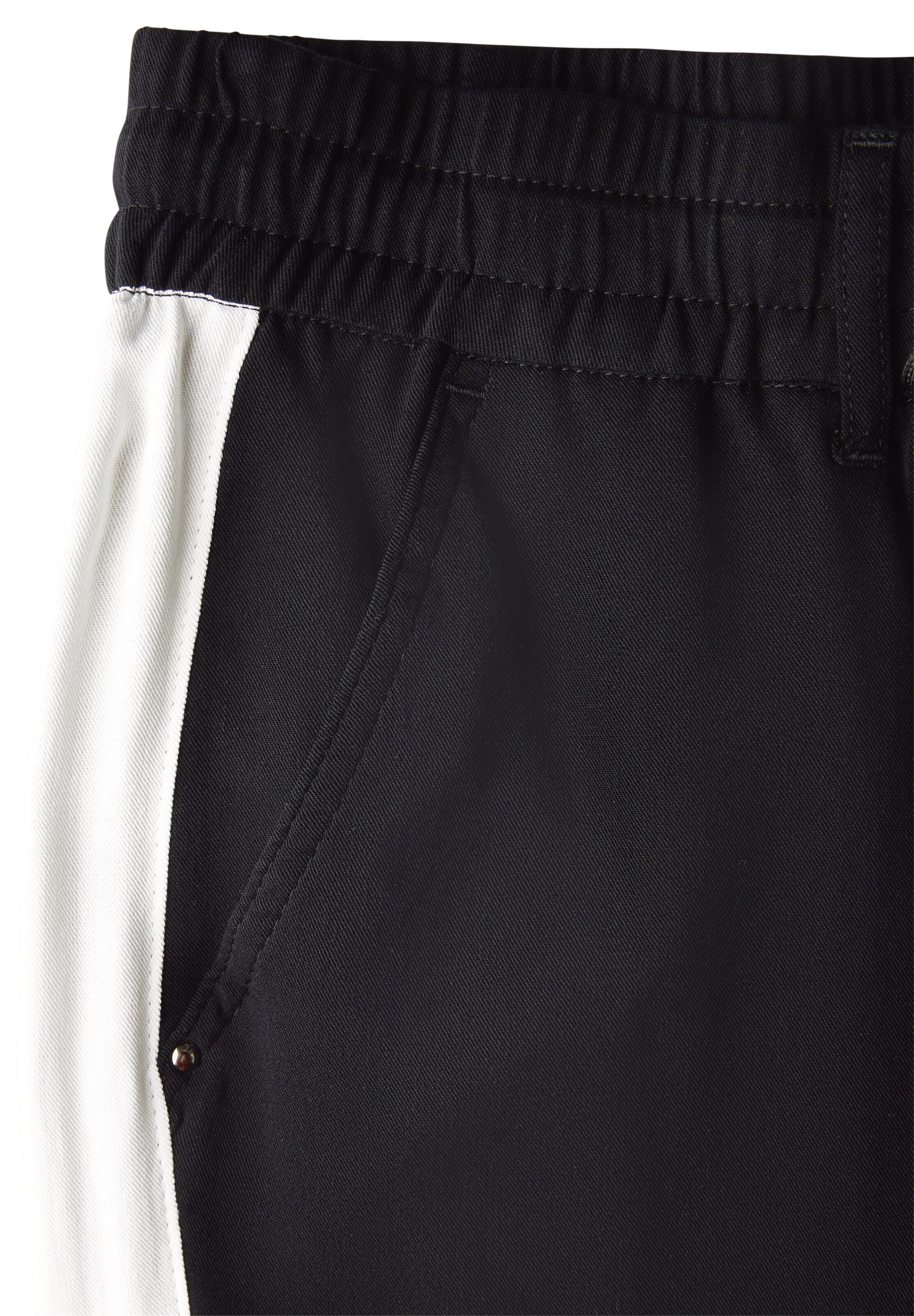 STREET ONE Loosefit Hose in Schwarz