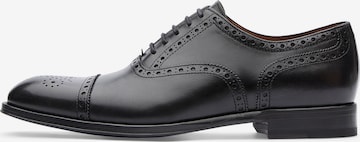 Chaussure à lacets 'Lenox' LOTTUSSE en noir : devant