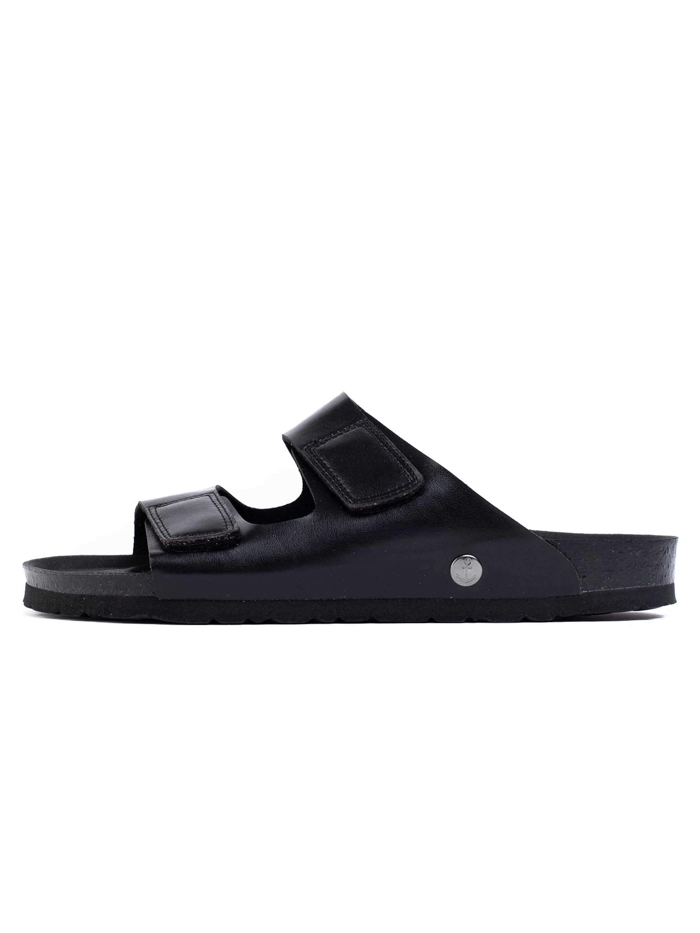 Bayton - Sapato aberto 'Marin' em preto: frente