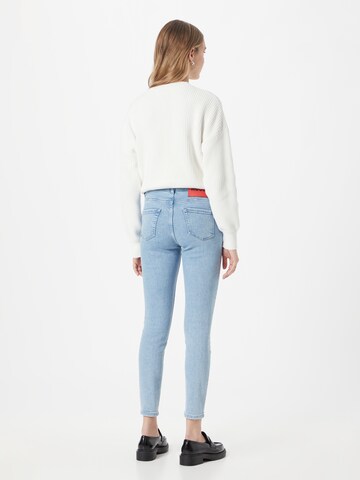 Skinny Jean HUGO Red en bleu