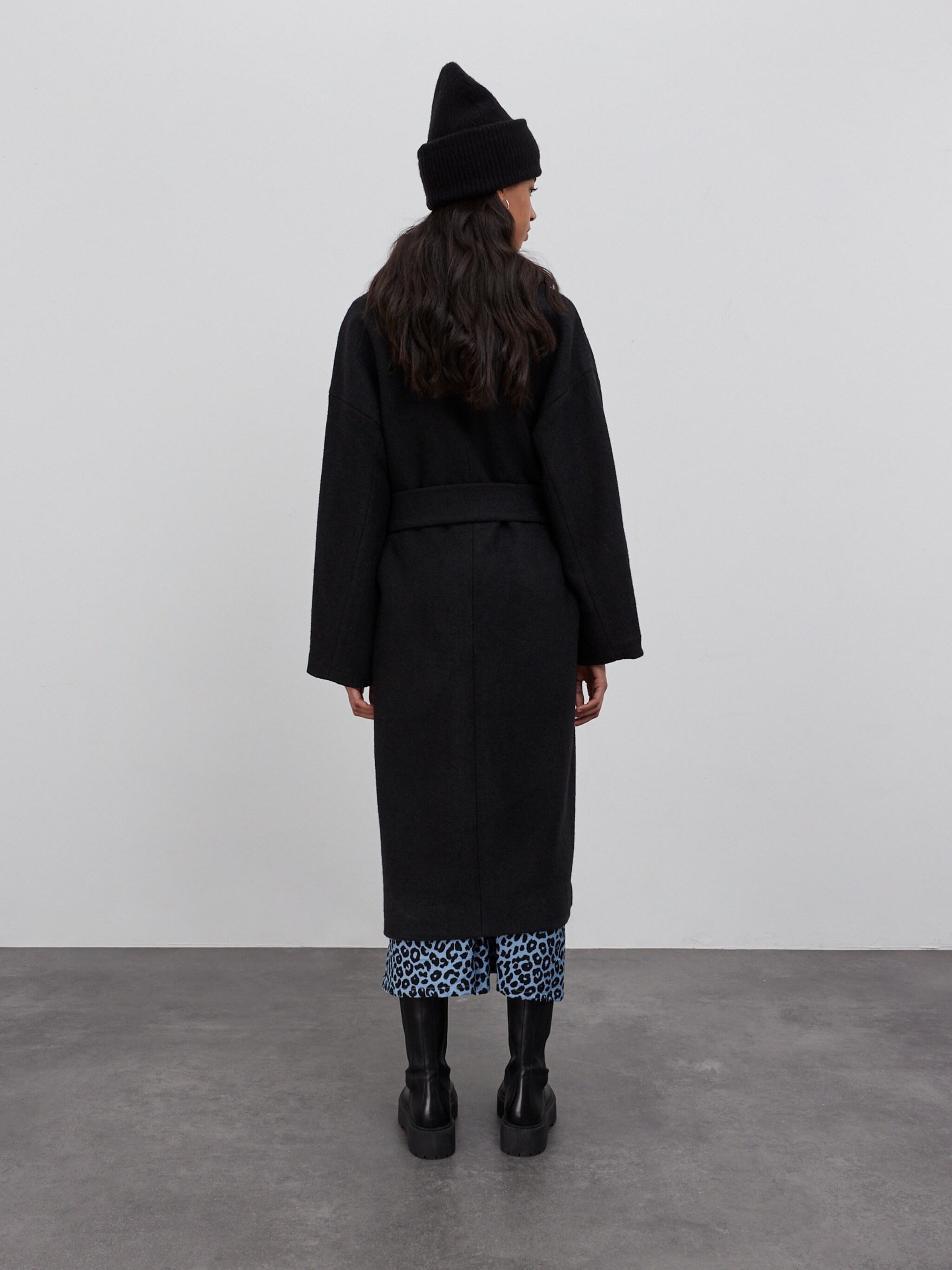 EDITED Produits Manteau mi-saison 'Juli' noir