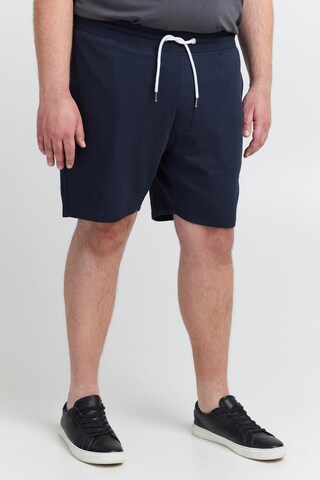 !Solid Regular Sweatshorts 'Tamp' in Blau: predná strana