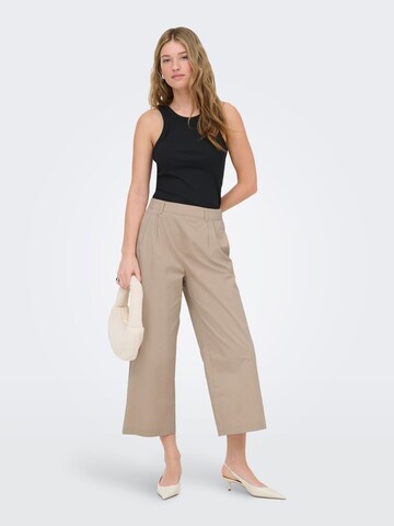 ONLY Loose fit Pleat-front trousers 'ONLZora' in Beige