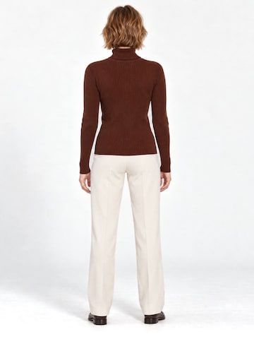 RYVAN Svetr 'Pullover' – hnědá