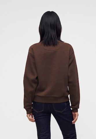 GUESS Sweatshirt in Brown