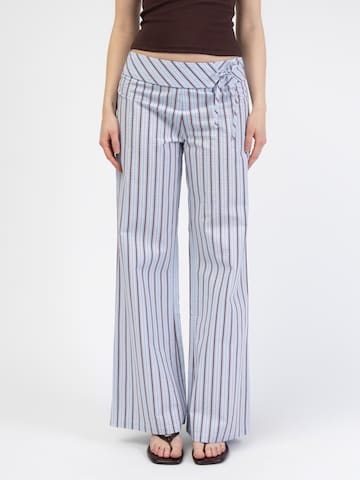 BROKE + SCHÖN Loose fit Pants 'Leichte Hose aus Baumwolle' in Blue: front