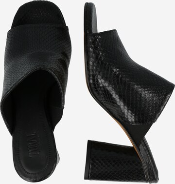 Sandalo 'AMAIA' di Toral in nero