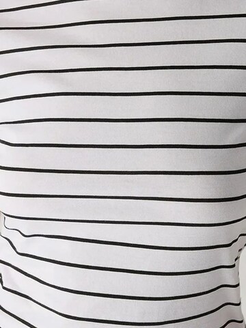 Hiccup - Camisa em branco