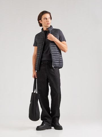 Superdry - Camiseta 'Essential' en negro
