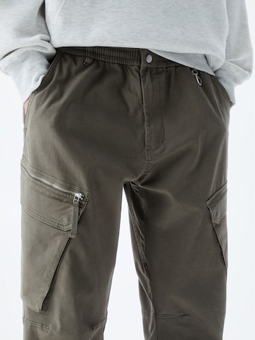 Effilé Pantalon cargo Pull&Bear en vert