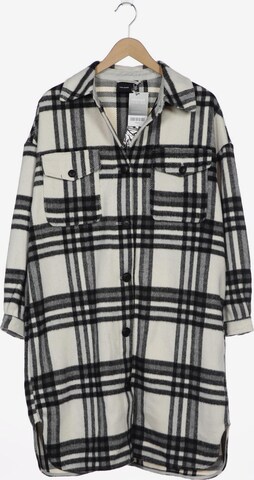 VERO MODA Jacket & Coat in M in Grey: front