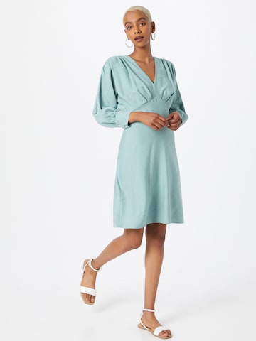 Closet London Dress in Green