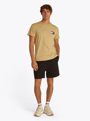 Tommy Jeans Koszulka 'ESSENTIAL' w kolorze beżowy