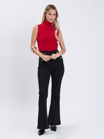Influencer Knitted Top in Red