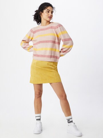 VERO MODA Sweater in Pink