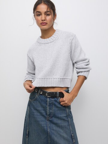 Pull-over Pull&Bear en gris : devant