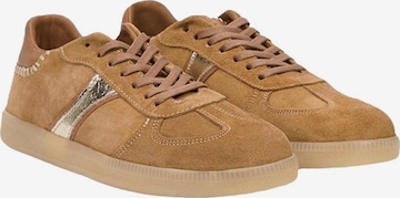Baskets basses 'Trainer' Desa en marron : devant