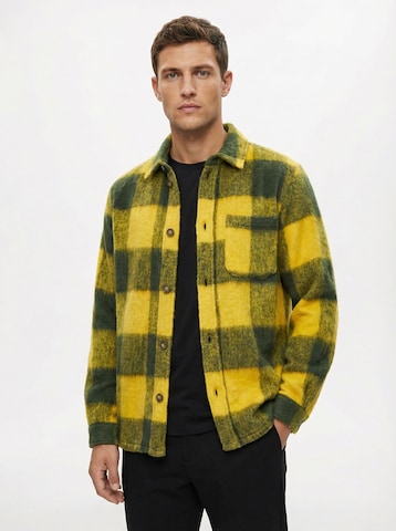 Comfort fit Camicia di TRAPP in marrone: frontale