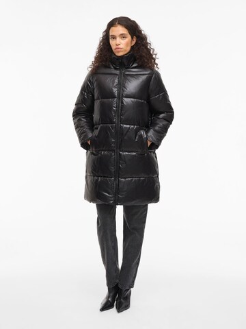 VILA - Abrigo de invierno 'VILIDDA' en negro: frente