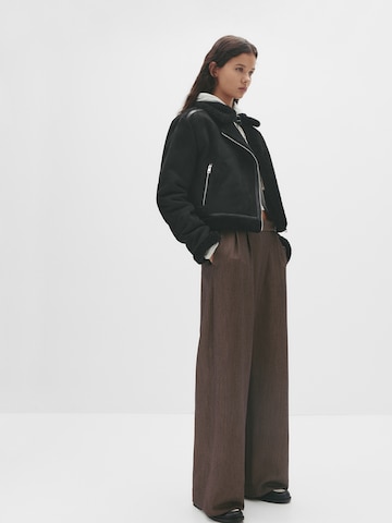 Pull&Bear Преходно яке в черно